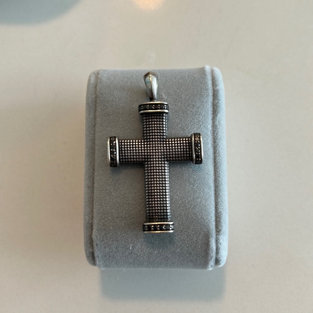 David Yurman Black Diamond Sky Cross Pendant ‼️RARE‼️
